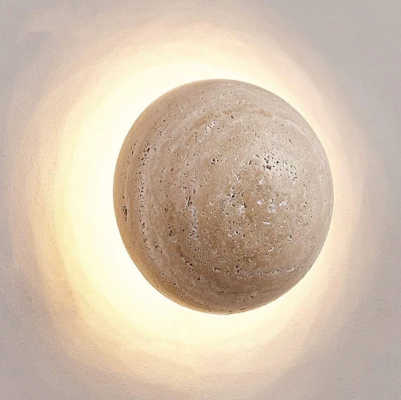 Lunare Wall Light
