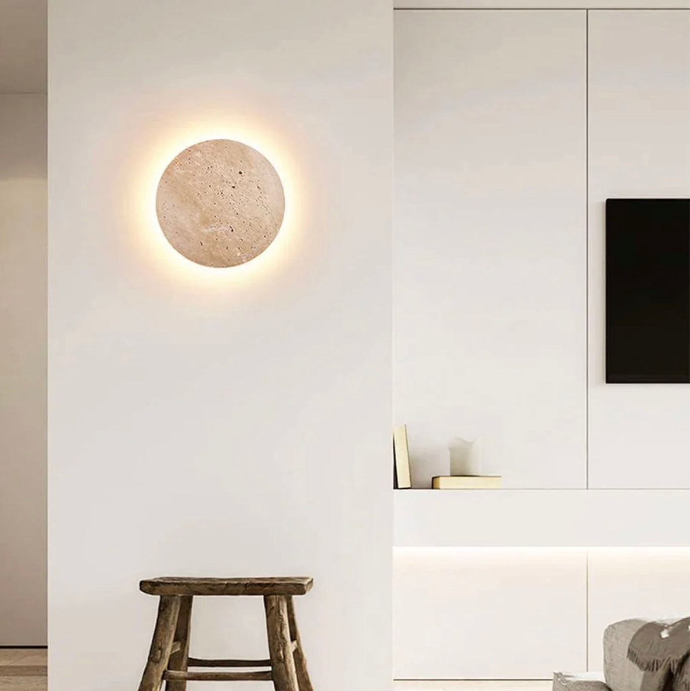 Lunare Wall Light